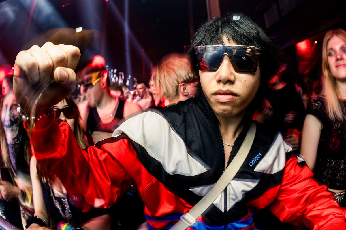 Loading... just a sec